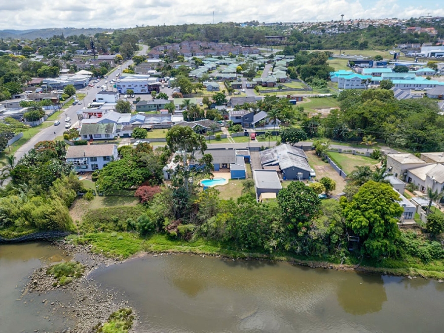 4 Bedroom Property for Sale in Abbotsford Eastern Cape